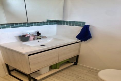 Photo of property in 78 Wirihana Road, Titirangi, Auckland, 0604