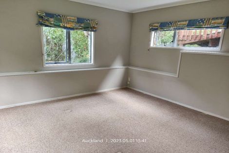 Photo of property in 30a Kiteroa Terrace, Rothesay Bay, Auckland, 0630