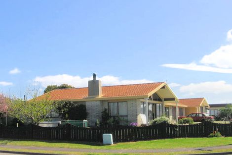 Photo of property in 19 Gobray Crescent, Mount Maunganui, 3116