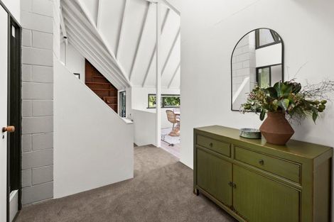 Photo of property in 25 Muritai Crescent, Havelock North, 4130