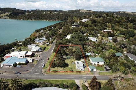 Photo of property in 17 Ostend Road, Ostend, Waiheke Island, 1081