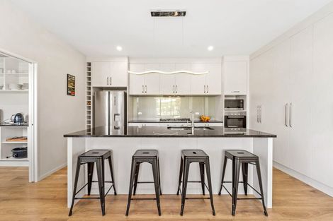 Photo of property in 14 Parkview Drive, Gulf Harbour, Whangaparaoa, 0930