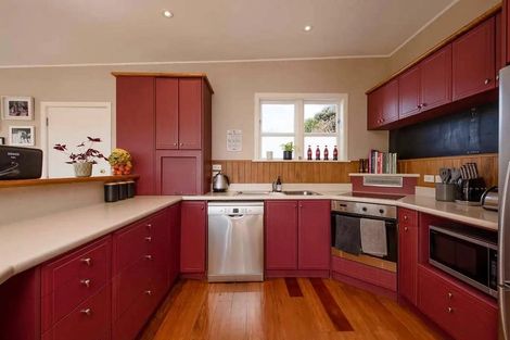 Photo of property in 38 Hathaway Avenue, Karori, Wellington, 6012