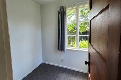 Photo of property in 77 Tahapa Crescent, Meadowbank, Auckland, 1072