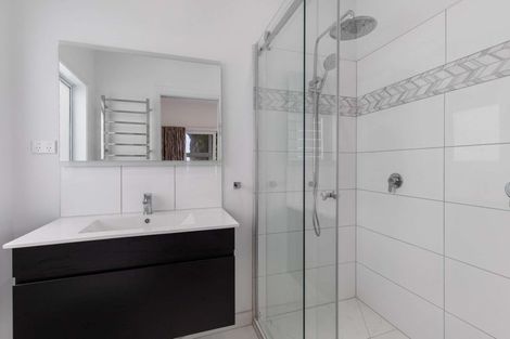 Photo of property in 498 Evans Bay Parade, Hataitai, Wellington, 6021