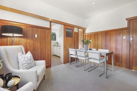 Photo of property in 95a Eastern Terrace, Beckenham, Christchurch, 8023