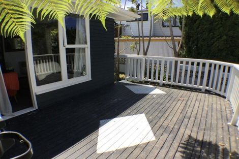 Photo of property in 19 Fairway Avenue, Red Beach, 0932