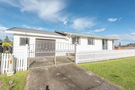 Photo of property in 35 Lucknow Street, Aramoho, Whanganui, 4500
