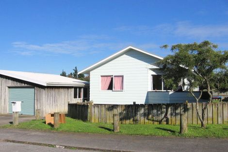 Photo of property in 14 Keri Anne Place, Goodwood Heights, Auckland, 2105