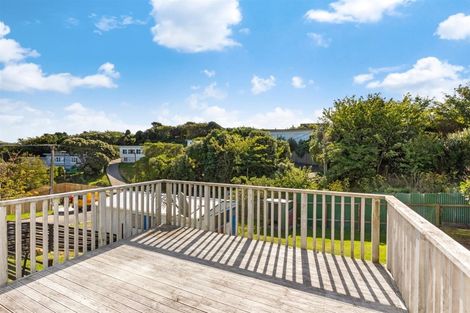 Photo of property in 39 Jillett Street, Titahi Bay, Porirua, 5022