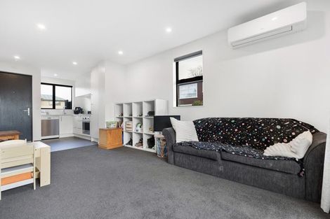 Photo of property in 1/27 Harewood Road, Papanui, Christchurch, 8053