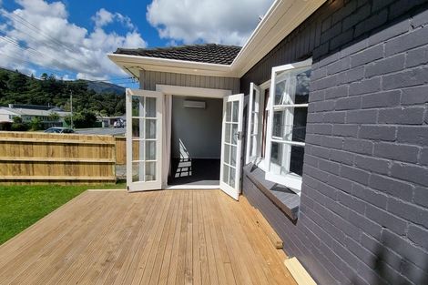 Photo of property in 70 Main Road, Wainuiomata, Lower Hutt, 5014