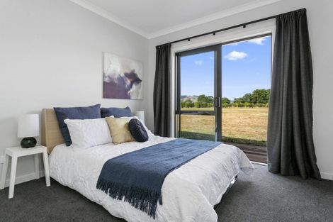 Photo of property in 3/213 Thornton Road, Cambridge, 3434