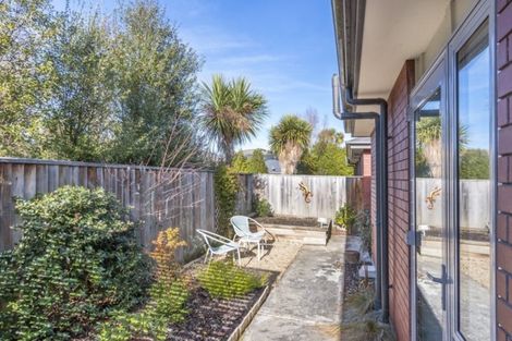 Photo of property in 21 Streamside Court, Woolston, Christchurch, 8062