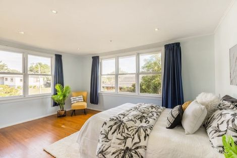 Photo of property in 3 Gates Road, Waikanae Beach, Waikanae, 5036