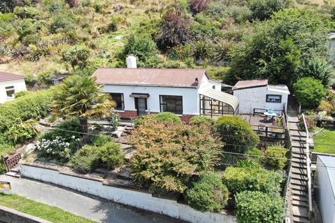 Photo of property in 16 Glen Street, Oamaru, 9400