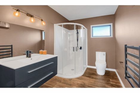 Photo of property in 1 Hampton Drive, Swannanoa, 7692