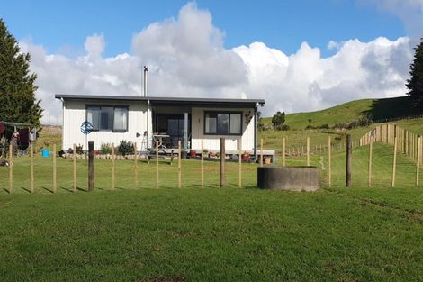 Photo of property in 4 Kendall Road, Maungakaramea, Whangarei, 0178
