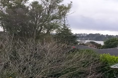 Photo of property in 32 Victory Street, Welcome Bay, Tauranga, 3112