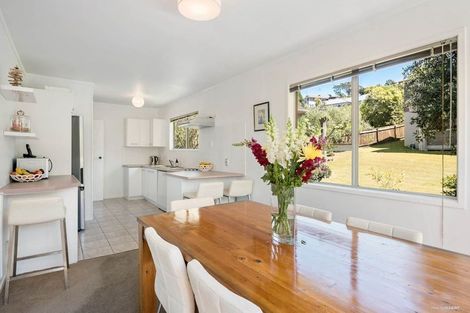 Photo of property in 37 Wyoming Avenue, Murrays Bay, Auckland, 0630