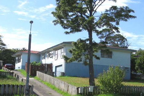 Photo of property in 21 Hanui Place, Massey, Auckland, 0614