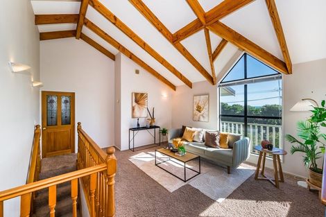 Photo of property in 343 Te Horo Beach Road, Te Horo Beach, Otaki, 5581