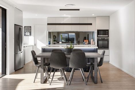 Photo of property in 31 Edward Law Boulevard, Prebbleton, 7604