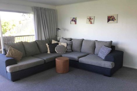 Photo of property in 35 Inlet View, Titahi Bay, Porirua, 5022