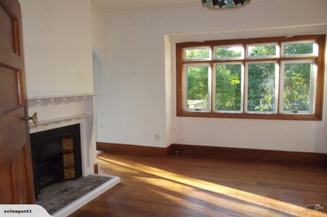 Photo of property in 156 Frankley Road, Frankleigh Park, New Plymouth, 4310