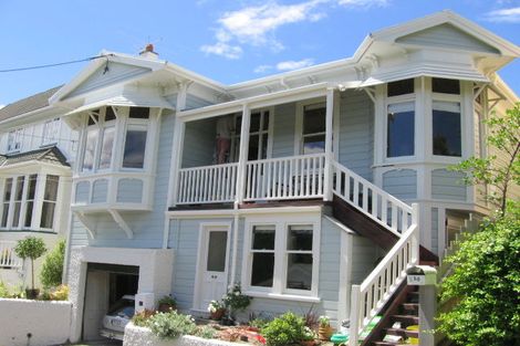 Photo of property in 14 North Terrace, Kelburn, Wellington, 6012