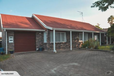 Photo of property in 23a Sandwich Road, St Andrews, Hamilton, 3200