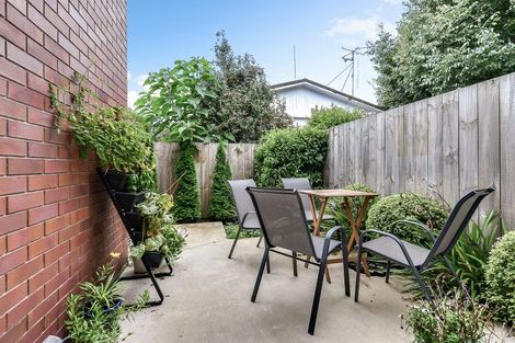 Photo of property in 2/19 Albert Street, Hamilton East, Hamilton, 3216