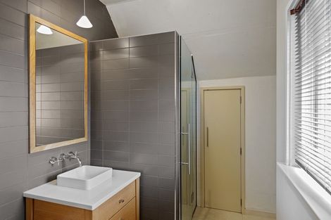 Photo of property in 37 Holmwood Road, Merivale, Christchurch, 8014