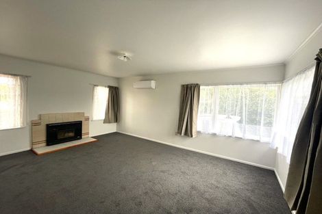 Photo of property in 11 Robyn Place, Mangere East, Auckland, 2024