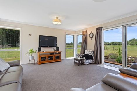 Photo of property in 61 Greens Road, Tuahiwi, Kaiapoi, 7691