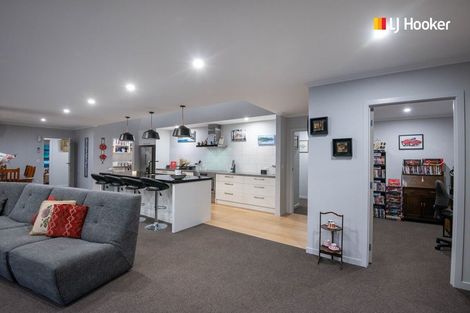 Photo of property in 1f Hoylake Street, Outram, 9019