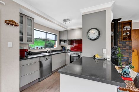 Photo of property in 32 Davis Road, Waiongana, Inglewood, 4389