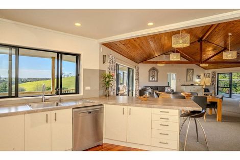 Photo of property in 537 Kerikeri Road, Kerikeri, 0293