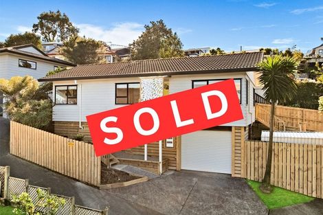 Photo of property in 1/14 Kupari Place, Totara Vale, Auckland, 0629