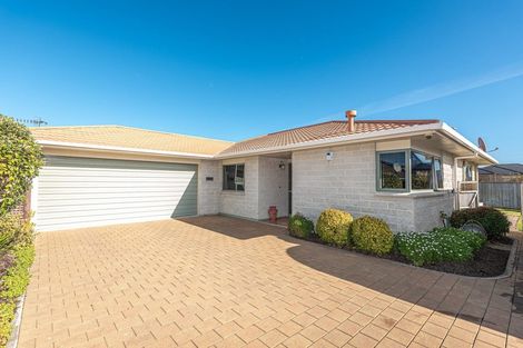 Photo of property in 6 Kelsi Street, Tawhero, Whanganui, 4501