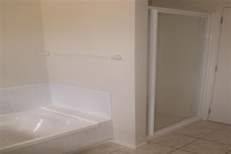 Photo of property in 6 Saint Hill Lane, Havelock North, 4130