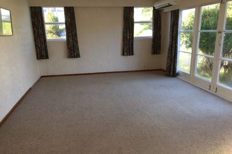 Photo of property in 74 Methuen Road, New Windsor, Auckland, 0600