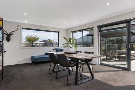 Photo of property in 6 Stingray Drive, Omokoroa, 3114