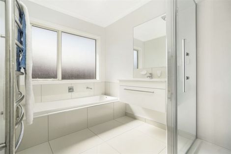 Photo of property in 4 Waltham Place, Rototuna North, Hamilton, 3210