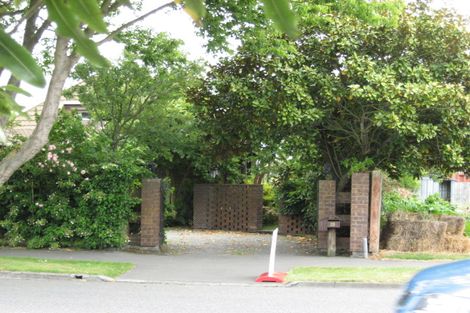 Photo of property in 19 Withells Road, Avonhead, Christchurch, 8042