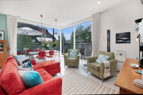 Photo of property in 33 Stoke Street, Sumner, Christchurch, 8081