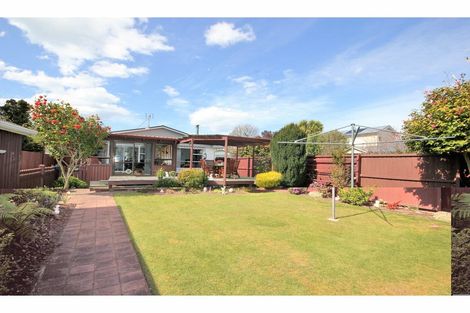 Photo of property in 232 Estuary Road, South New Brighton, Christchurch, 8062
