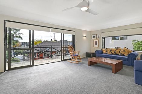 Photo of property in 51a Strowan Road, Strowan, Christchurch, 8052