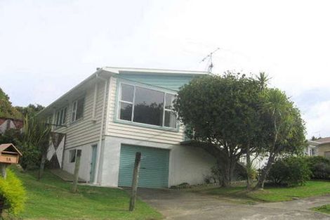 Photo of property in 1 Cedar Street, Maungaraki, Lower Hutt, 5010
