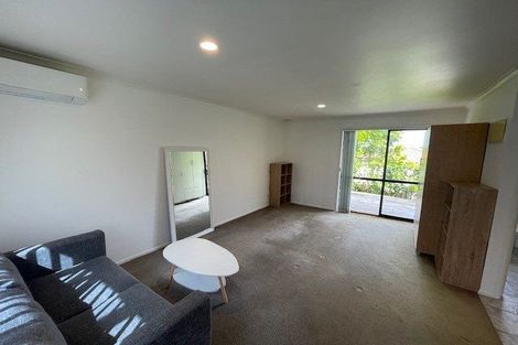 Photo of property in 26 Mackwell Road, Fairview Heights, Auckland, 0632